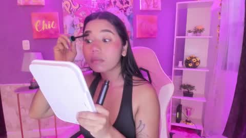 Bonnie online show from December 9, 11:04 am