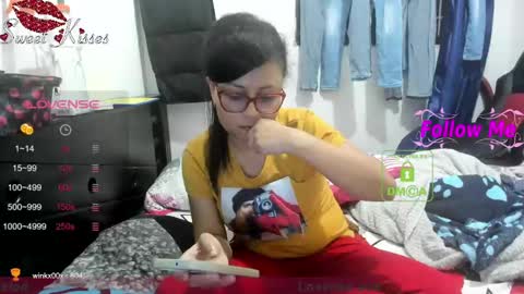Snapshot of bonnie_lam_ chatting on January 12, 3:39 am bonnie lam hello welcome to my room I hope you have fun and you can reach your maximum pleasure here with me online show from January 12, 3:39 am