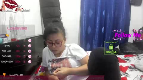 Snapshot of bonnie_lam_ chatting on January 26, 3:06 am bonnie lam hello welcome to my room I hope you have fun and you can reach your maximum pleasure here with me online show from January 26, 3:06 am