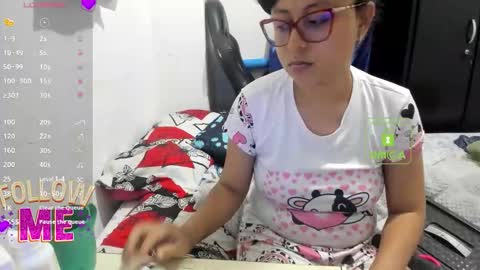 Snapshot of bonnie_lam_ chatting on September 21, 3:08 am bonnie lam hello welcome to my room I hope you have fun and you can reach your maximum pleasure here with me online show from September 21, 3:08 am
