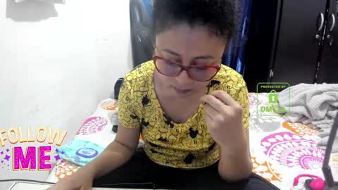 Snapshot of bonnie_lam_ chatting on November 15, 4:10 am bonnie lam hello welcome to my room I hope you have fun and you can reach your maximum pleasure here with me online show from November 15, 4:10 am