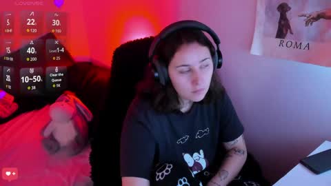 Bonnie Help me reach 500 likes online show from April 23, 6:43 pm