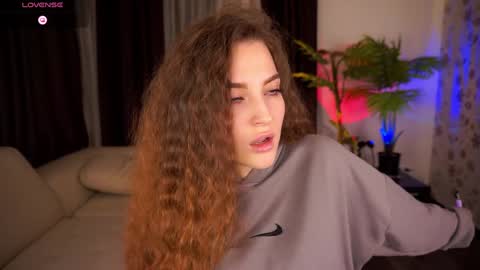 Grace online show from December 25, 6:09 am