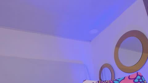   online show from February 24, 11:32 am