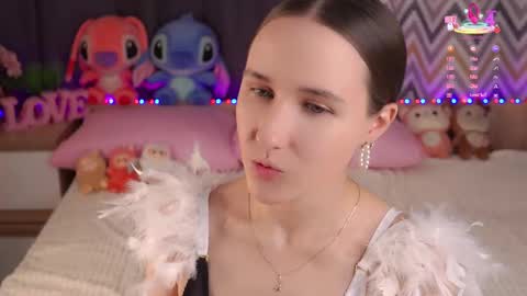 Emma online show from September 17, 1:07 am