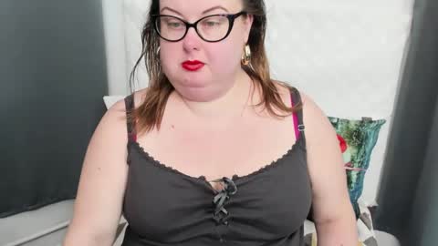 Bonnie online show from February 9, 10:53 am