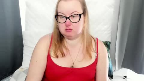 Bonnie online show from October 16, 10:16 am