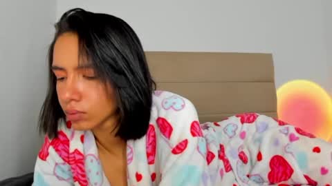 Snapshot of bonnieshyy chatting on March 9, 10:41 pm Bonnie  online show from March 9, 10:41 pm