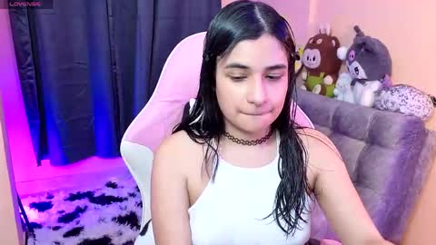 Snapshot of bonnietaylor1 chatting on May 26, 2:51 am Karen online show from May 26, 2:51 am