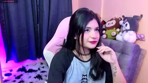 Snapshot of bonnietaylor1 chatting on June 20, 1:52 am Karen online show from June 20, 1:52 am
