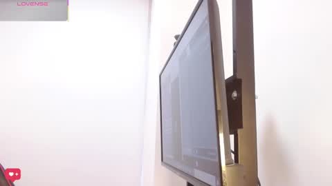 Snapshot of bonniie_22 chatting on March 4, 7:43 pm Bonnie online show from March 4, 7:43 pm