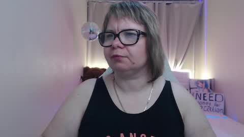 Snapshot of bonnnyboobsy chatting on May 23, 6:34 pm bonnnyboobsy online show from May 23, 6:34 pm
