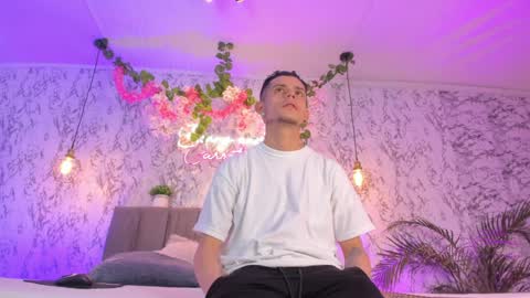 bonny_and_carrot online show from March 31, 7:14 pm