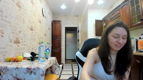 Bonny Kimberly online show from February 28, 2:42 pm