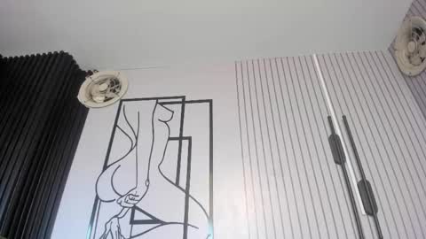 Vicky online show from April 22, 3:02 pm