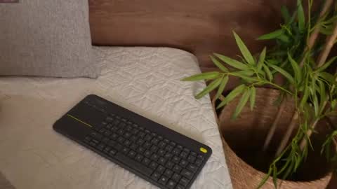 Bonny online show from April 22, 11:56 am