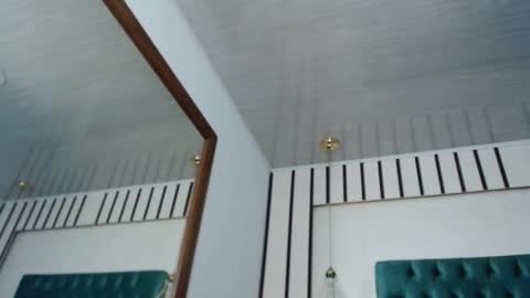  bonnybonnet  online show from January 15, 8:26 pm