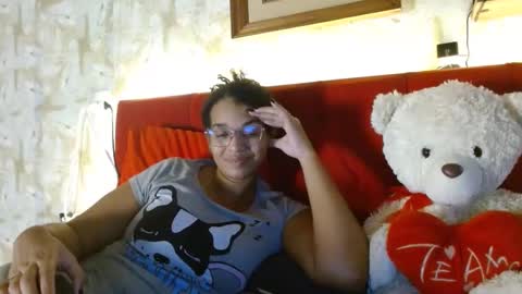 Snapshot of bonvivantb chatting on February 14, 4:26 am Queen Bon Vivantt online show from February 14, 4:26 am