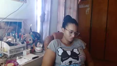 Snapshot of bonvivantb chatting on February 20, 1:08 pm Queen Bon Vivantt online show from February 20, 1:08 pm