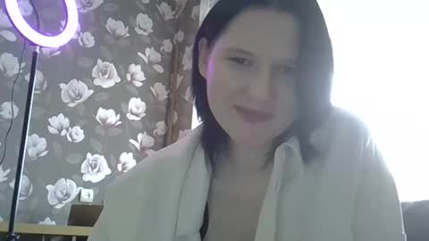 Snapshot of bony_may4 chatting on December 20, 11:10 am bony_may4 online show from December 20, 11:10 am