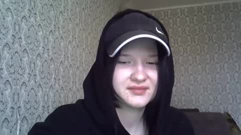 Snapshot of bony_may4 chatting on December 26, 8:39 am bony_may4 online show from December 26, 8:39 am