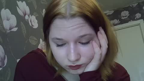 Snapshot of bony_may4 chatting on January 28, 12:32 pm bony_may4 online show from January 28, 12:32 pm