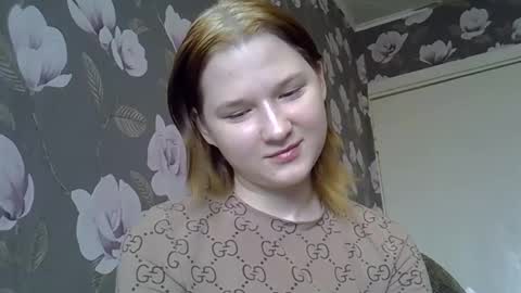 Snapshot of bony_may4 chatting on January 30, 10:19 am bony_may4 online show from January 30, 10:19 am