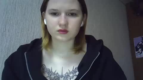 Snapshot of bony_may4 chatting on February 23, 9:48 pm bony_may4 online show from February 23, 9:48 pm