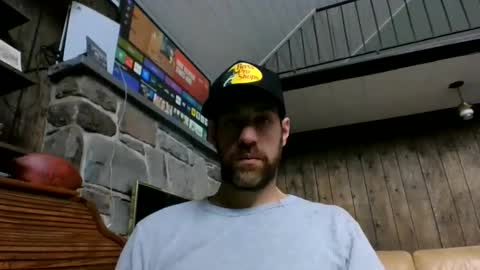 Snapshot of booboobumbum1 chatting on December 19, 3:19 pm booboobumbum1 online show from December 19, 3:19 pm