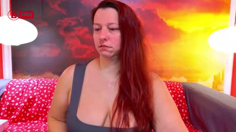 Snapshot of boobyianax chatting on October 3, 9:17 am BoobyIANAx online show from October 3, 9:17 am