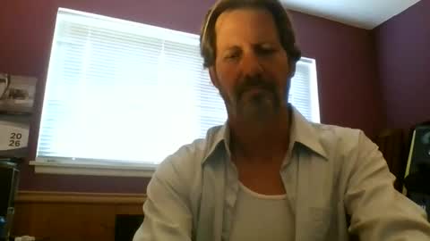 Friend online show from March 10, 5:29 pm