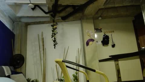 Snapshot of booty_bomb69 chatting on October 30, 10:54 pm MARIANA online show from October 30, 10:54 pm