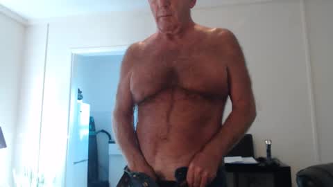 Snapshot of boppy21 chatting on September 11, 3:01 pm Boppy21 online show from September 11, 3:01 pm