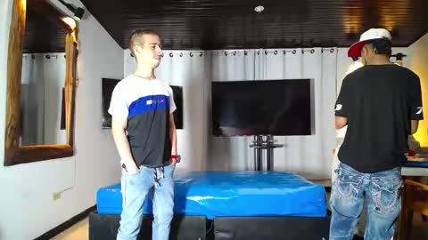 Snapshot of boranget chatting on May 25, 11:38 am boranget online show from May 25, 11:38 am