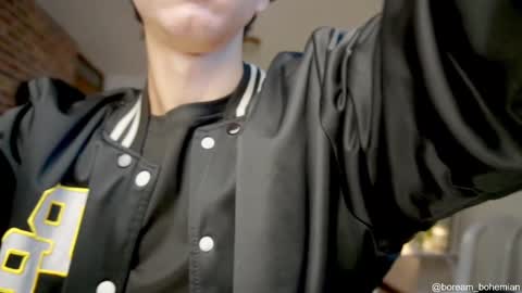 Bream online show from October 8, 11:08 am