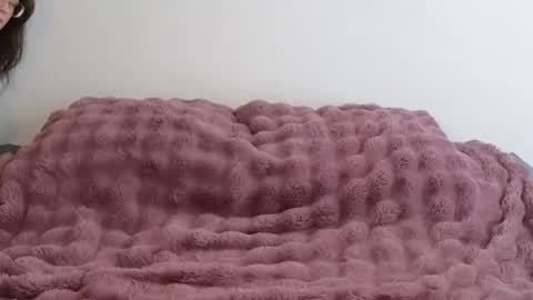 Snapshot of boredbustyhousewife chatting on June 2, 3:14 pm boredbustyhousewife online show from June 2, 3:14 pm