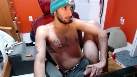 Snapshot of boredfun602 chatting on October 5, 5:06 am boredfun602 online show from October 5, 5:06 am