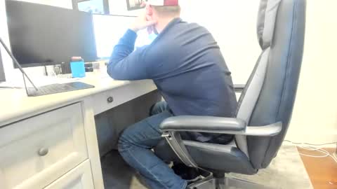 Boredhorndog online show from December 4, 6:06 pm