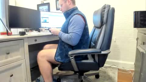 Boredhorndog online show from December 11, 5:04 pm