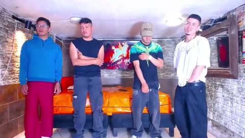 THOMAS AND DAMIAND online show from September 12, 4:29 pm