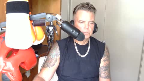 Snapshot of boss1420 chatting on September 30, 5:40 pm BOSS online show from September 30, 5:40 pm