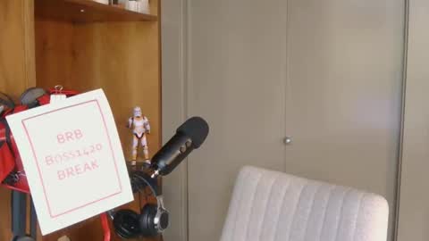 Snapshot of boss1420 chatting on October 28, 6:21 pm BOSS online show from October 28, 6:21 pm