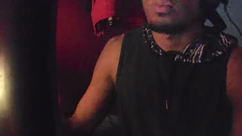 boss_playa98 online show from October 18, 9:21 am