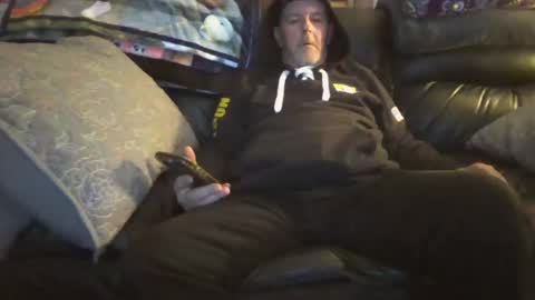 Snapshot of bostonguy1969 chatting on December 2, 1:58 am bostonguy1969 online show from December 2, 1:58 am