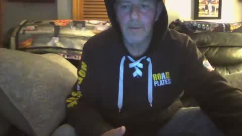 Snapshot of bostonguy1969 chatting on December 19, 7:07 pm bostonguy1969 online show from December 19, 7:07 pm