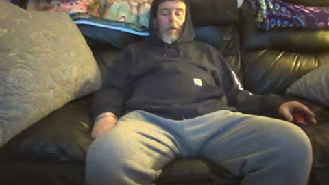 Snapshot of bostonguy1969 chatting on February 28, 1:58 am bostonguy1969 online show from February 28, 1:58 am