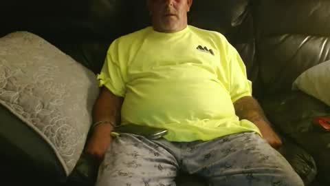 Snapshot of bostonguy1969 chatting on September 19, 2:02 am bostonguy1969 online show from September 19, 2:02 am