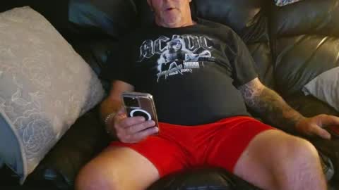 Snapshot of bostonguy1969 chatting on October 5, 1:26 am bostonguy1969 online show from October 5, 1:26 am