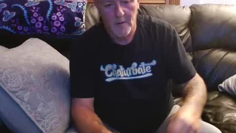 bostonguy1969 online show from November 12, 3:40 am