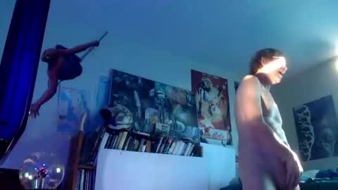 Bottomboo7 online show from March 22, 12:41 pm